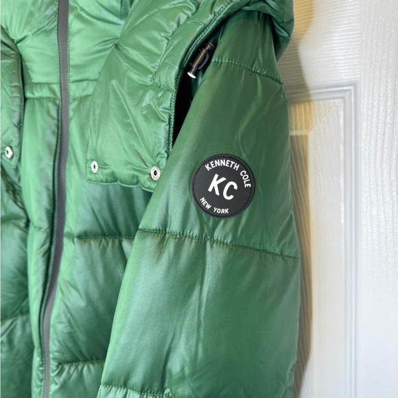 Kenneth Cole Women’s Heavy Weight Down Puffer Jacket Green Emerald Size Medium - Picture 3 of 12